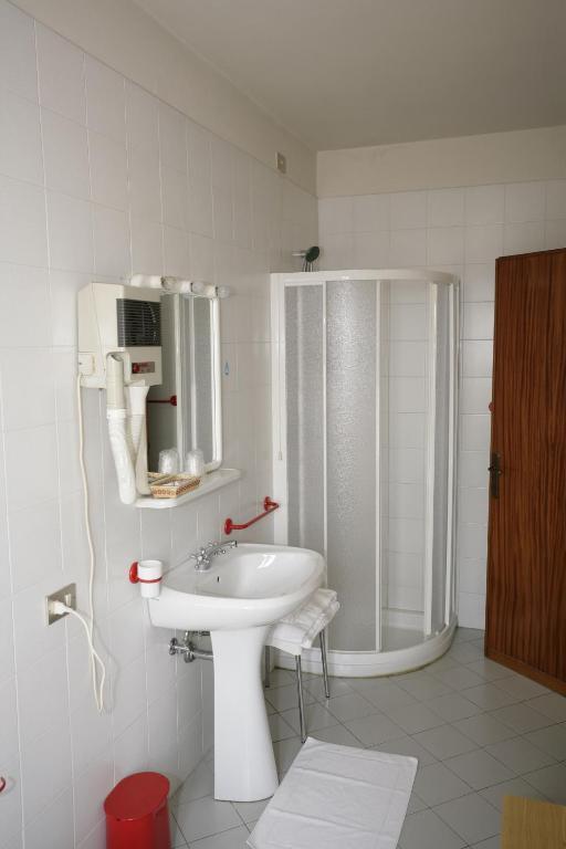 Hotel Ezzelino San Zenone Ruang foto